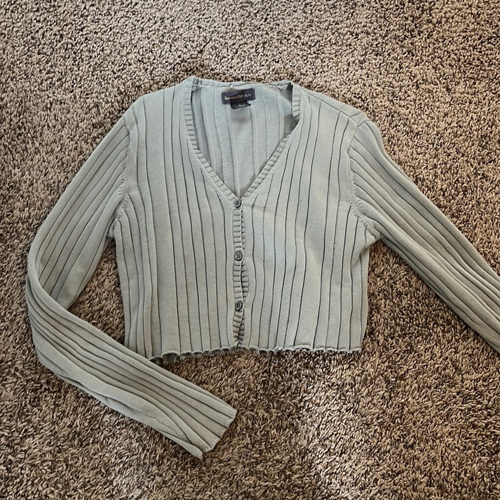Cropped banana republic sweater